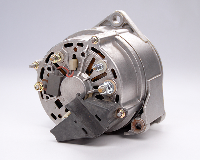 Three Phase Current Generator