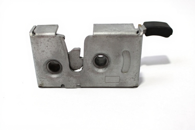 Lock With Falling Latch