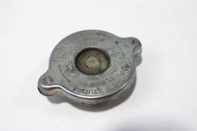 End Cover (Radiator Cap)