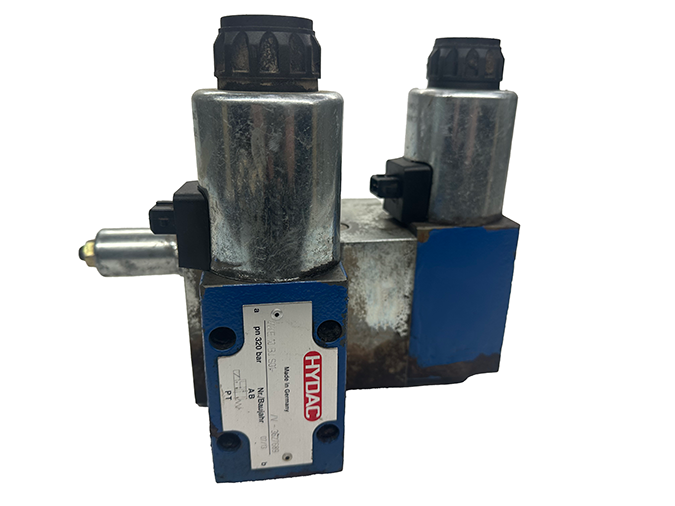 Directional Control Valve (- 2 0597 11 00 50 97)
