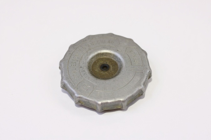 Cover Large (Radiator Cap)