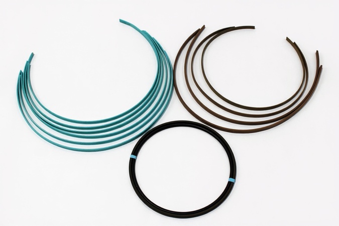 Sealing Set For Piston