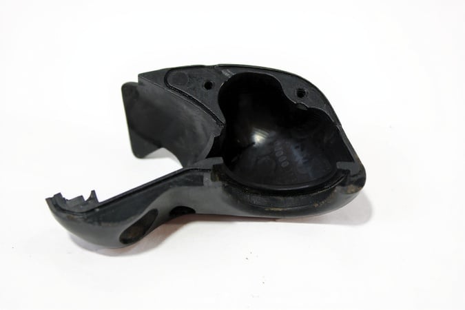 Cap Left 30.3 68.8 SCHWARZ
